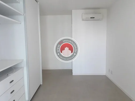 Imagem Apartamento a Venda no bairro Barra da Tijuca - Rio de Janeiro, RJ