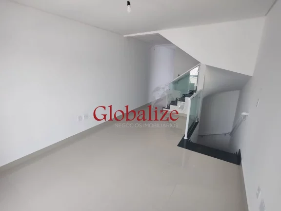 Imagem CASA SOBREPOSTA ALTA MARAVILHOSA DUPLEX COM 3 DORMITÓRIOS SENDO 1 SUÍTE NO BAIRRO DA PONTA DA PRAIA EM SANTOS (SP) POR R$.920.000,00.