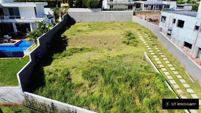Imagem Terreno à Venda em Atibaia/SP - Dentro do Condomínio Flamboyant - R$ 1.5 Mi