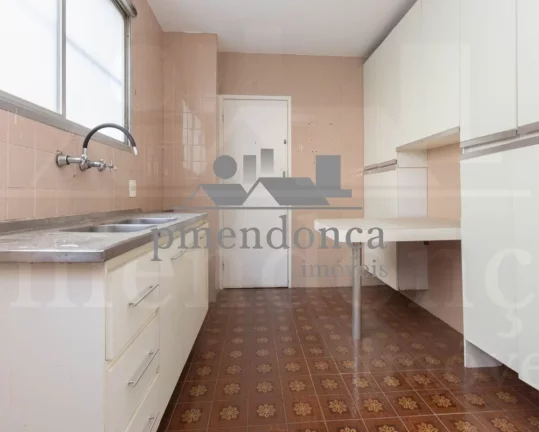 Imagem Apartamento em Higienópolis com 4 quartos (1 suí­te) e 1 vaga, 135 m²