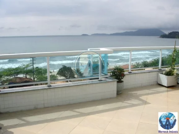 Imagem Imperdível cobertura duplex de luxo à venda em Ubatuba-SP, Praia Grande, com 4 quartos, 4 suítes, 3 salas, 2 banheiros, 3 vagas de garagem e 270m² de área.