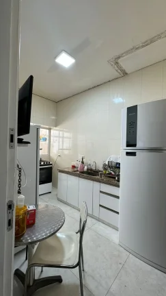 Imagem Apartamento 117M², 2Q, 2 Banheiros, Varanda.