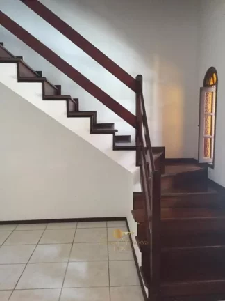 Imagem Casa em Condomínio para Venda em Teresópolis / RJ no bairro Parque São Luiz