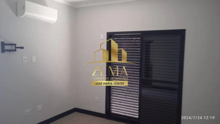 Imagem Sobrado com 217m2, 250 terreno, Condomínio, 03 Sts, Planejados, Ar Cond.