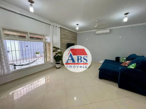 Imagem Casa Isolada com 3 Dormitórios à 200m da Praia, 188 m² por R$ 850.000 - Balneário Flórida - Praia Grande/SP