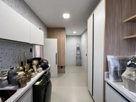 Imagem Casa Alto Padrão para Venda em Florianópolis / SC no bairro Ingleses do Rio Vermelho