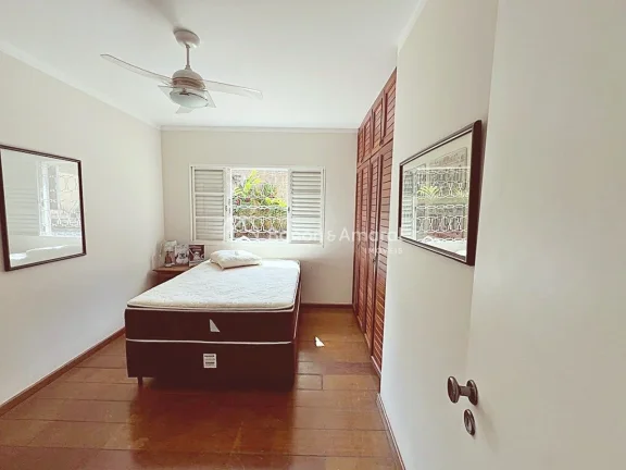 Imagem Casa de condominio a venda no bairro das Palmeiras em Campinas!!

Com 4 Dormitórios sendo 2 suítes...