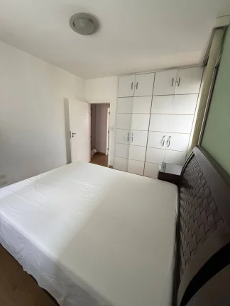 Imagem Apartamento Higienópolis - 160M², 3 Dorms, 1 Suíte, 2 Vagas, Armários.