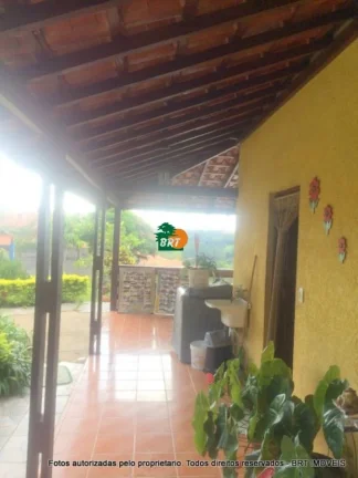 Imagem Casa em Condomínio para Venda em Mairinque, Zona Rural, 5 dormitórios, 2 suítes, 2 banheiros, 8 vagas