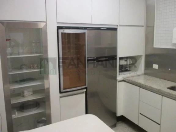 Imagem Casa comercial para locação em São Paulo-SP, bairro Jardim América: 10 salas, 6 banheiros, 25 vagas, 1.500,00 m²!