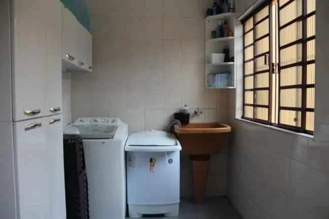 Imagem Sobrado para Venda por R$550.000,00 com 250m², 3 dormitórios, 1 suite e 3 vagas - Jardim matarazzo, São paulo / SP - Cód. BDI24900