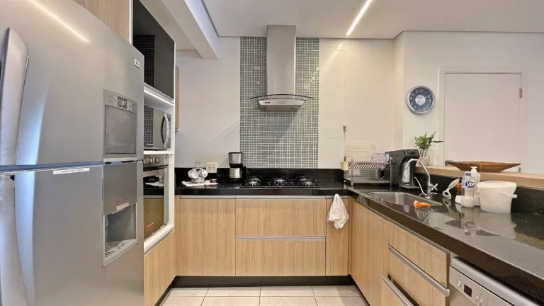 Imagem Apartamento com 3 dormitórios à venda, 127 m por R$ 3.890.000,00 - Riviera