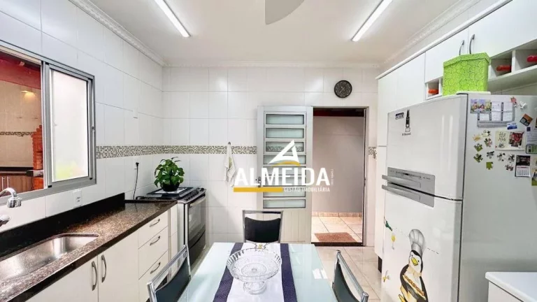 Imagem Casa com 3 dormitórios à venda, 204 m² por R$ 620.000,00 - Jardim Cidade Azul - Rio Claro/SP