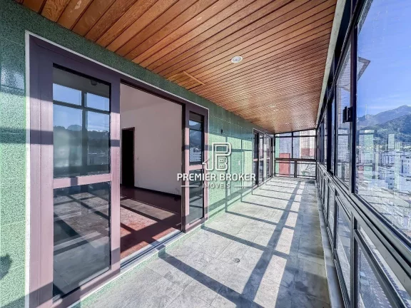 Imagem Apartamento à venda, 119 m² por R$ 650.000,00 - Várzea - Teresópolis/RJ