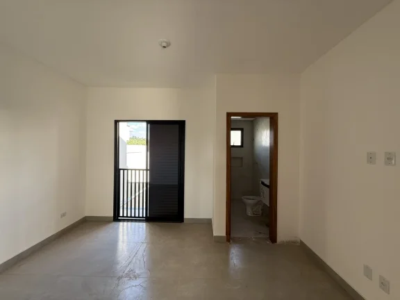 Imagem Casa Nova Jaguari c/ 2 Dormitórios, Quintal Amplo e 2 Vagas