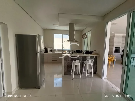 Imagem Ibiti do Paço - Sobrado em Condomínio