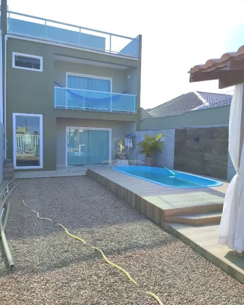 Imagem Casa com piscina em Guaratuba(Coroados) para Venda, 150 metros do mar, com vista para o mar.