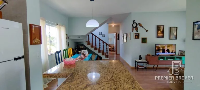 Imagem Casa à venda, 170 m² por R$ 975.000,00 - Vargem Grande - Teresópolis/RJ