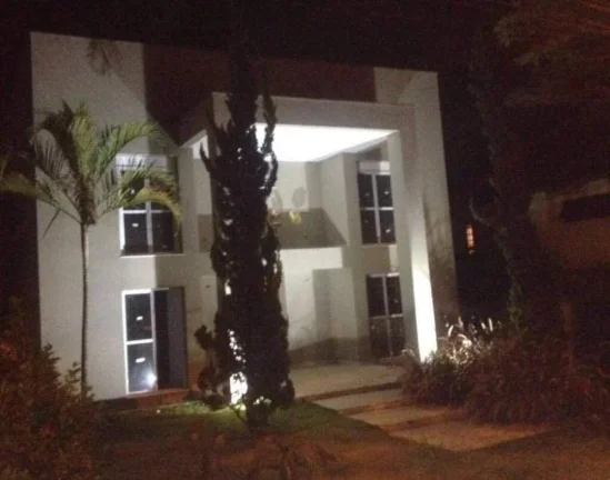 Imagem Casa no Res. Alpha 6 - 488m²