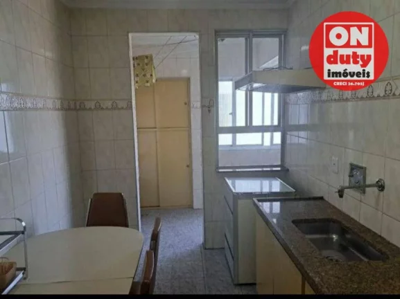 Imagem Apartamento com 2 dormitórios à venda, 85 m² por R$ 370.000,00 - Centro - São Vicente/SP