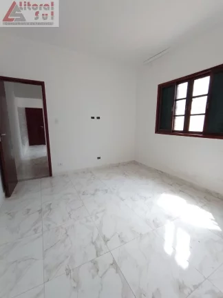 Imagem CASA RESIDENCIAL em PRAIA GRANDE - SP, MARACANÃ