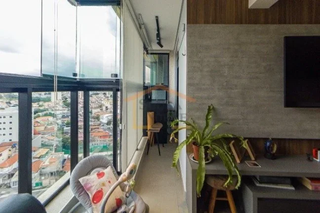 Imagem Apartamento reformado com 55m², 2 dormitórios, sendo 1 suite, 2 banheiros e 1 vaga de garagem. Pos...