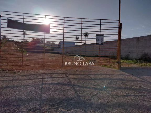 Imagem Área para alugar, 2000 m² por R$ 4.015,00/mês - Centro - Igarapé/MG