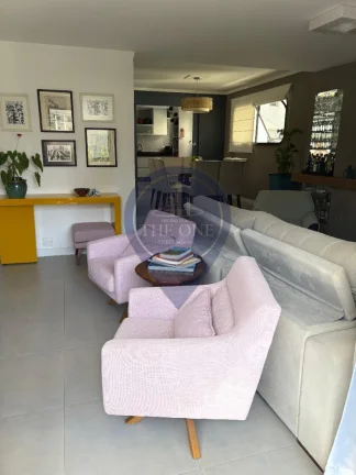 Imagem Apartamento de Luxo na Vila Uberabinha: 4 Quartos, 3 Suítes, 2 Salas, 4 Banheiros, 3 vagas. Venha Conhecer o seu Novo Lar!