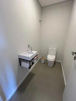Imagem Casa triplex com 3 suítes sendo 1 suíte master - América | Joinville/SC