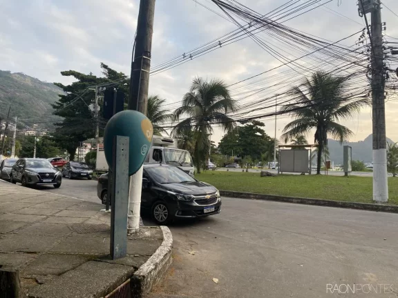 Imagem Casa de Condomínio com 6 Quartos à Venda, 460 m² em Charitas - Niterói