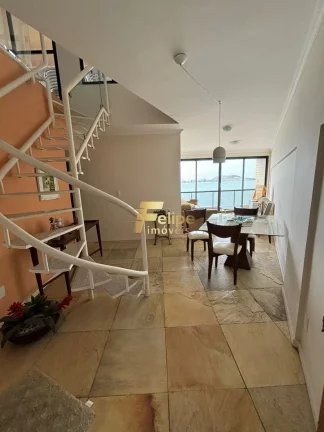 Imagem Venha conhecer essa incrível cobertura duplex localizada na praia do morro.
