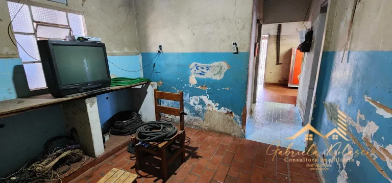 Imagem Casa com galpao no bairro Santa Luzia
