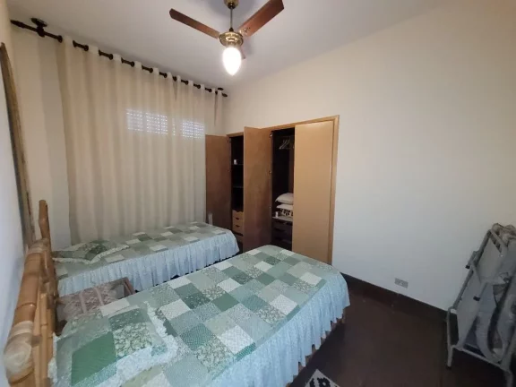 Imagem PITANGUEIRAS – NA QUADRA DA PRAIA, COM VISTA PARA O MAR, LOCAL NOBRE, OPORTUNIDADE ÚNICA, 160 M² ÚTEIS, LOCALIZAÇÃO PRIVILEGIADO, 01 VAGA DE GARAGEM