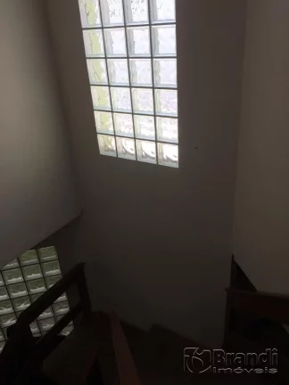 Imagem Sobrado à venda com 150M² aceita permuta de 50% valor do imóvel