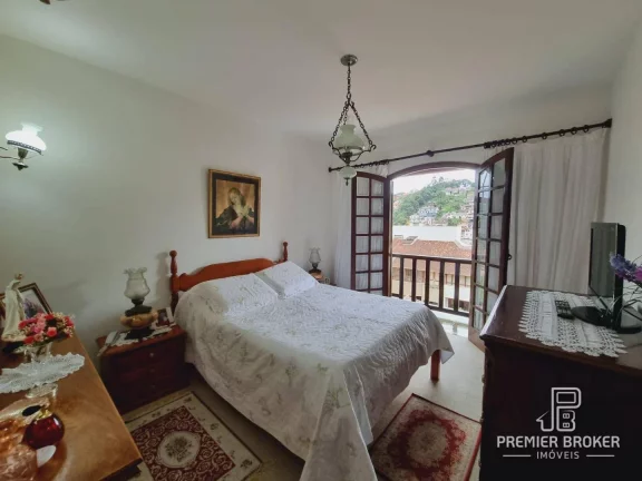 Imagem Casa à venda, 700 m² por R$ 1.690.000,00 - Tijuca - Teresópolis/RJ