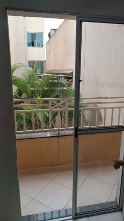 Imagem Apartamento com 3 dormitórios à venda, 76 m² por R$ 345.000 - Vila Eldízia - Santo André/SP