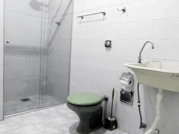 Imagem Casa a Venda em Guaratinguetá SP.