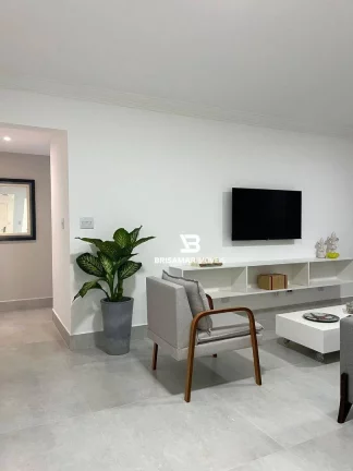 Imagem TOMBO- UMA QUADRA DO MAR , LOCALIAÇÃO ESPETACULAR , GARAGEM DEMARCADA NO PRÉDIO.