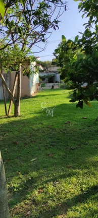 Imagem Chácara com muito verde na Roseira