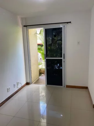 Imagem Apartamento para Venda em Rio de Janeiro, PENHA, 2 dormitórios, 1 suíte, 2 banheiros, 1 vaga
