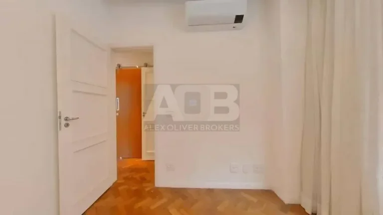 Imagem Apartamento de 2 quartos à venda no Leblon, 67m2, 1vga, na Bartolomeu Mitre