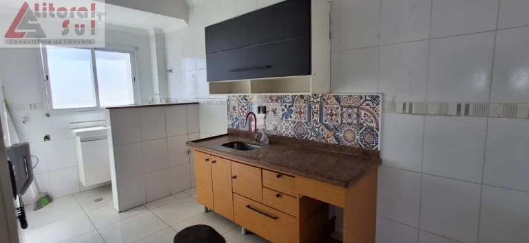 Imagem Imperdível oportunidade! Apartamento à venda em Praia Grande-SP, bairro Ocian: 3 quartos, 1 suíte, 1 sala, 2 banheiros, 1 vaga, 110m².