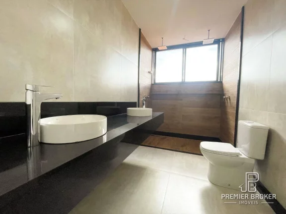 Imagem Casa à venda, 330 m² por R$ 4.900.000,00 - Várzea - Teresópolis/RJ