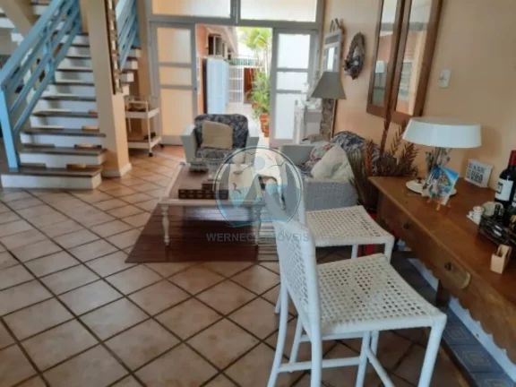 Imagem Residência de Luxo à Venda em Ubatuba-SP na Cobiçada Lagoinha: 5 Quartos, 5 Suítes, 3 Salas, 1 Banheiro, 4 Vagas, 400m²