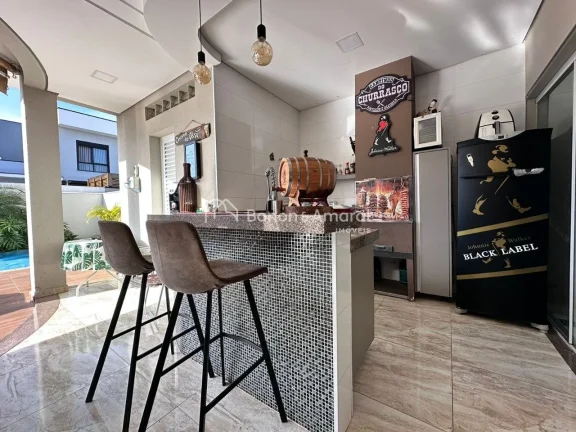 Imagem Casa à venda no Condomínio Reserva Real em Paulínia

O sobrado conta com uma sala de estar c/ pé...
