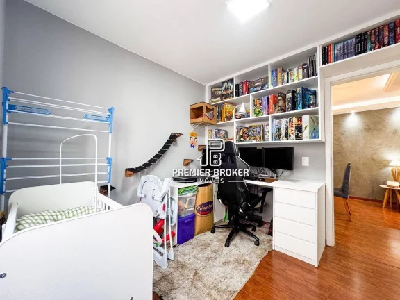 Imagem Apartamento com 2 dormitórios à venda, 49 m² por R$ 275.000,00 - Pimenteiras - Teresópolis/RJ