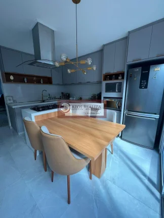 Imagem Vendo sobrado novo com planejados. Lindo sobrado de 143m² no Jardim presidência, Imóvel de 3 Dormitorios com Armários, sendo 2 suítes, Closet, 2 vagas de garagem, Palnejados na cozinha e banheiro, Àres gourmet com churrasqueira, Agente uma visita e se sur