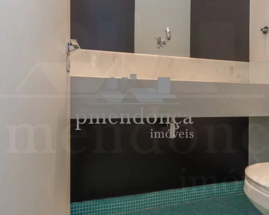 Imagem Apartamento 3 quartos, 1 suite, 1 vaga, 217 mts reformado
