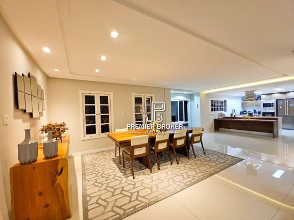 Imagem Casa com 5 dormitórios à venda, 393 m² por R$ 4.750.000,00 - Quebra Frascos - Teresópolis/RJ