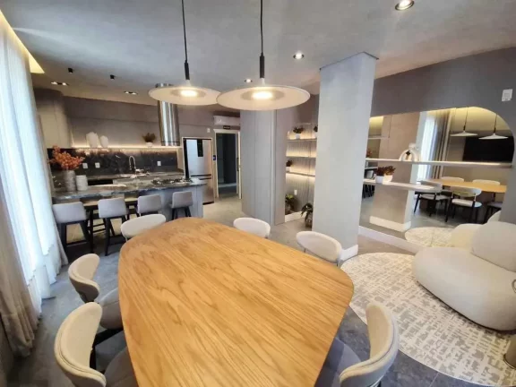 Imagem Apartamento com 3 suítes e 2 vagas de garagem em Balneário Camboriú/SC